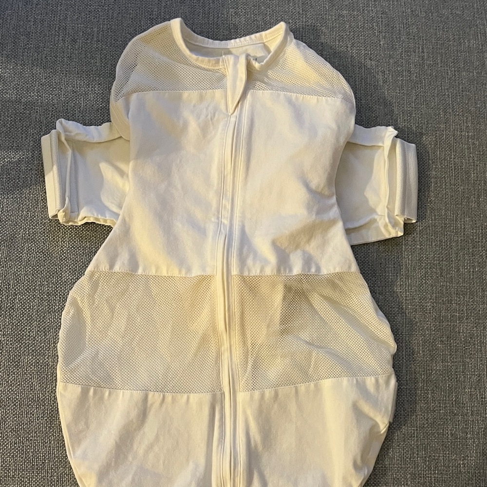 Soft Cream Snoo Sack